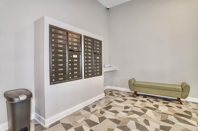 Building Photo - 475 Communipaw Ave