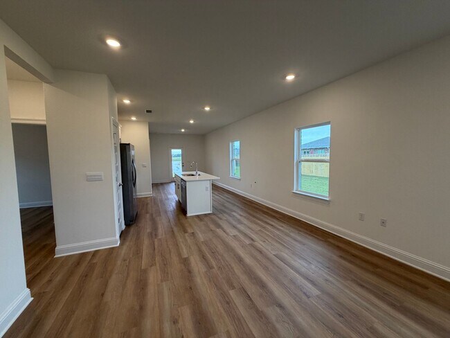 Building Photo - Brand New Construction in Elberta!