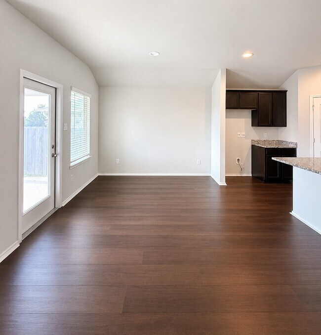 Building Photo - 11335 Dawn Beach Ln