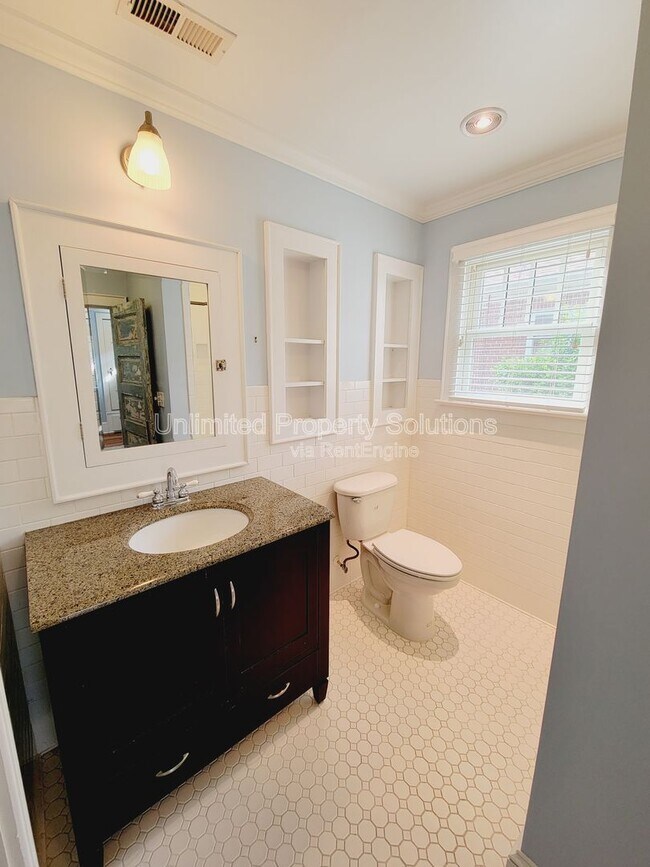 Building Photo - 116 Keaton Ave