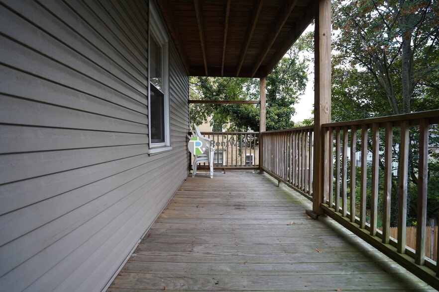 Building Photo - 15 Sumner St