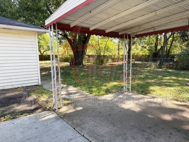 Building Photo - 5785 Fitch Rd