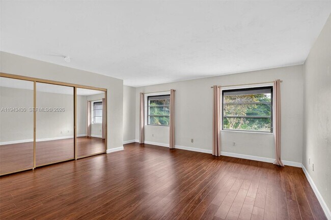 Building Photo - 8896 SW 62nd Terrace