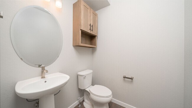 Building Photo - Townhome in Greenways at Sand Creek