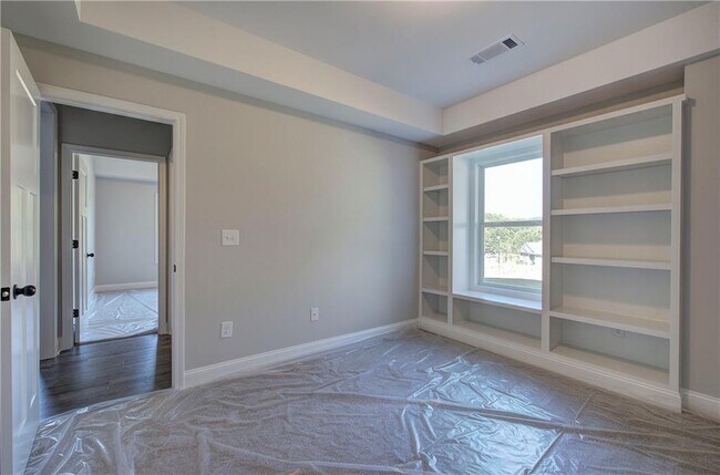 Building Photo - 309 Arbor Cir