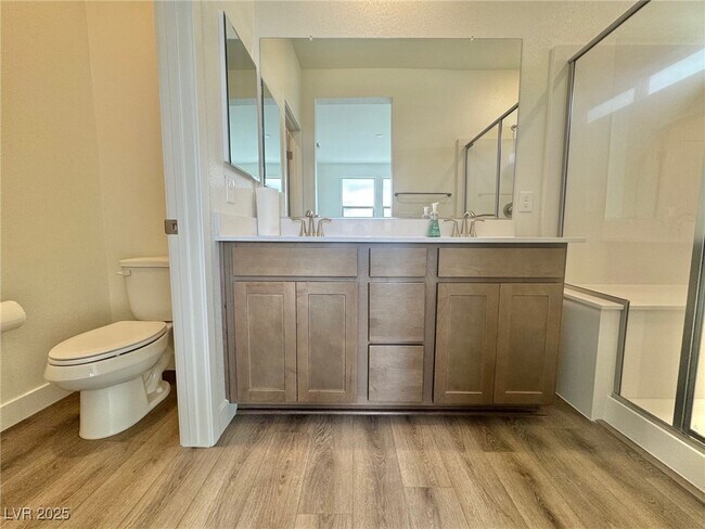 Building Photo - 1548 Little Penguin St