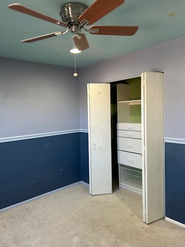 Building Photo - 2 Bedrooms PLUS Den NW Tucson