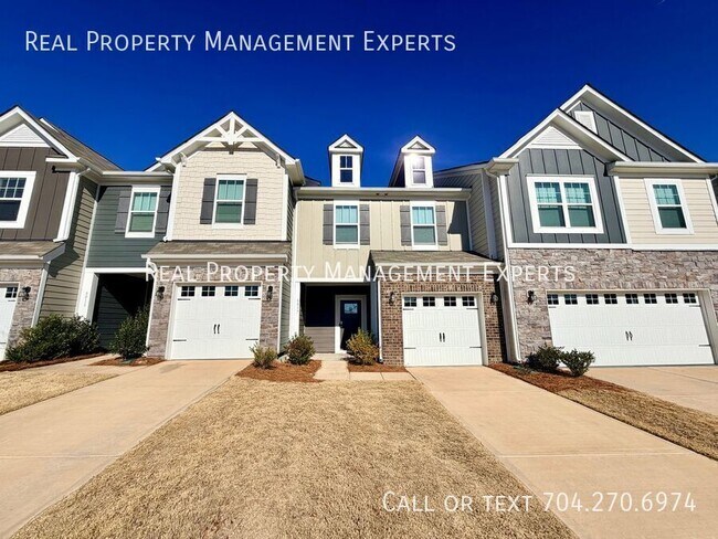 Building Photo - 6017 Rizer Dr