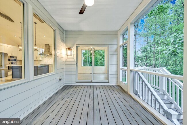 Building Photo - 8179 Bodkin Ave