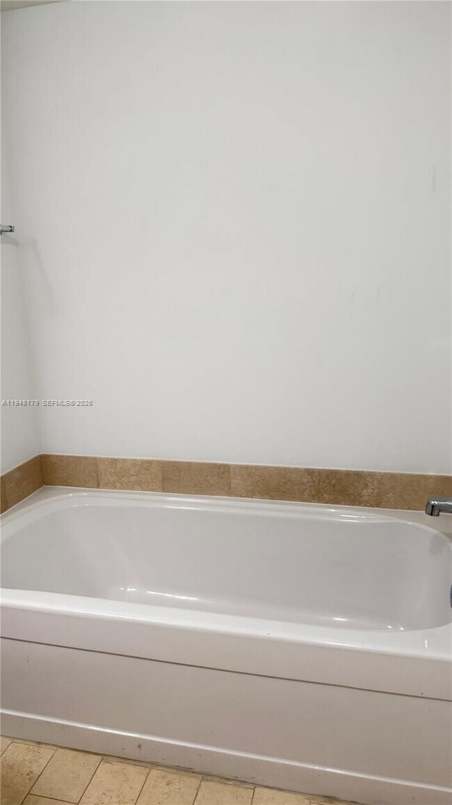 Building Photo - 79 SW 12th St