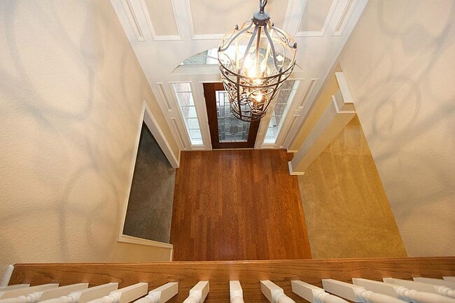 Building Photo - 1615 Greenleaf Oaks Dr