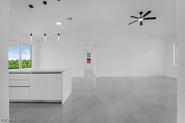 Building Photo - 3812 NW 38th St