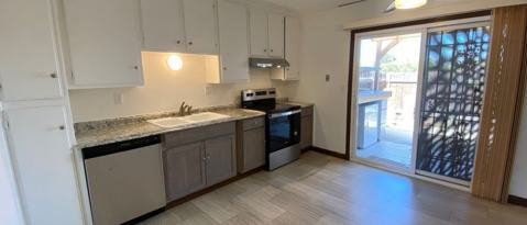 Building Photo - 2139 Berry St