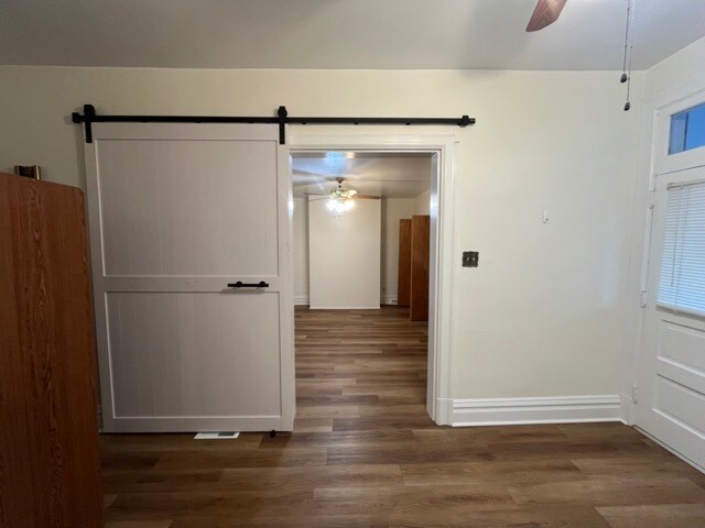 Building Photo - 700 Ravenswood Ave