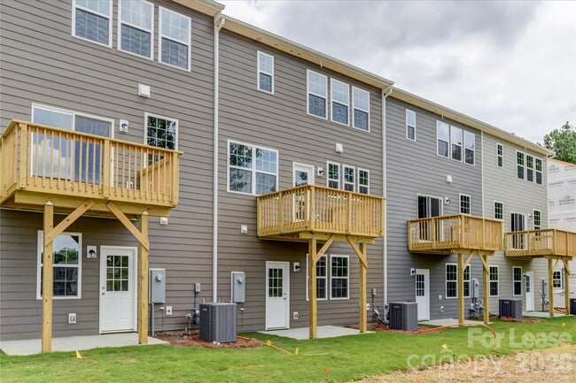 Building Photo - 12112 Ardrey Park Dr