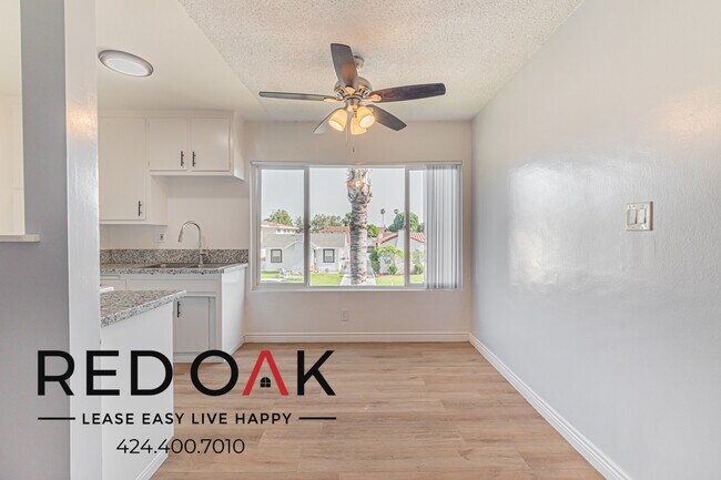 Building Photo - 9903 Belmont St