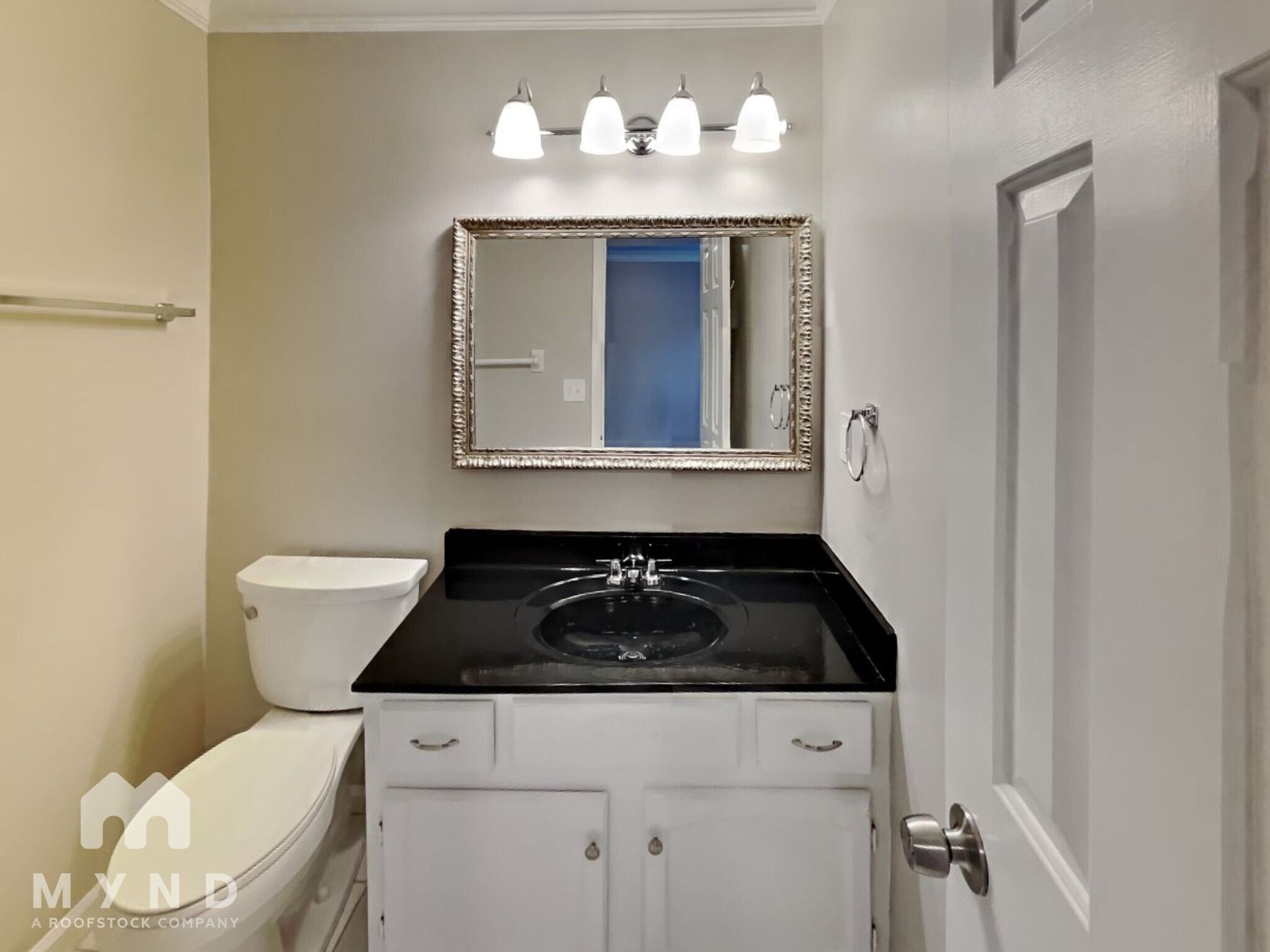 Building Photo - 5210 Laurel Bridge Dr SE