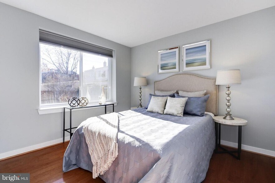 Bedroom #1 - 420 16th St SE
