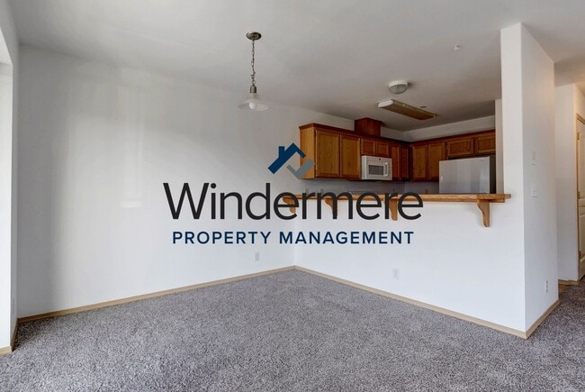 Building Photo - *Half Off First Month's Rent* 2 Bed 2 Bath...