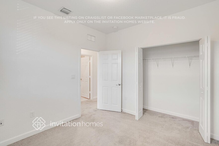 Building Photo - 11461 SW 252nd Ter