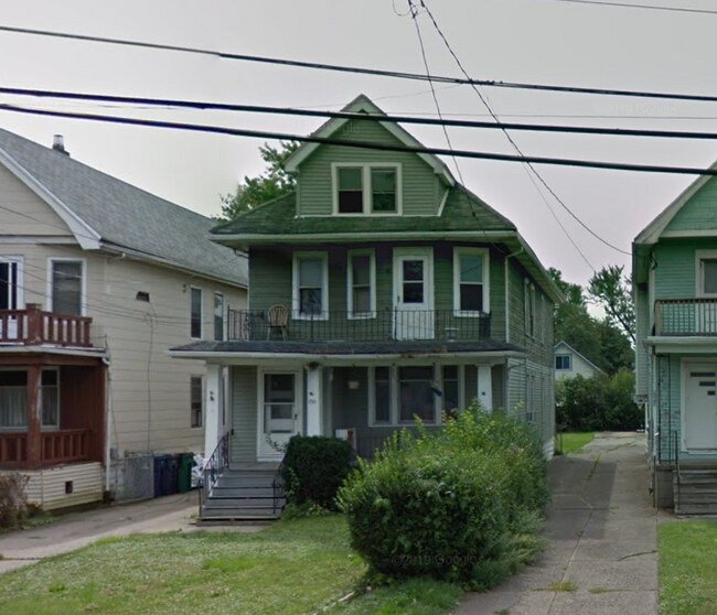 Primary Photo - 755 Tifft St