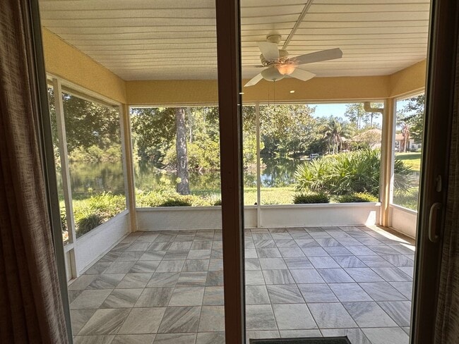 Building Photo - Located in the heart of Fernandina Beach!