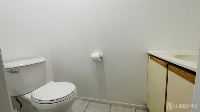 Building Photo - 4702 Hana Rd