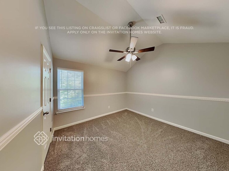 Building Photo - 10229 Covingtonwood Dr