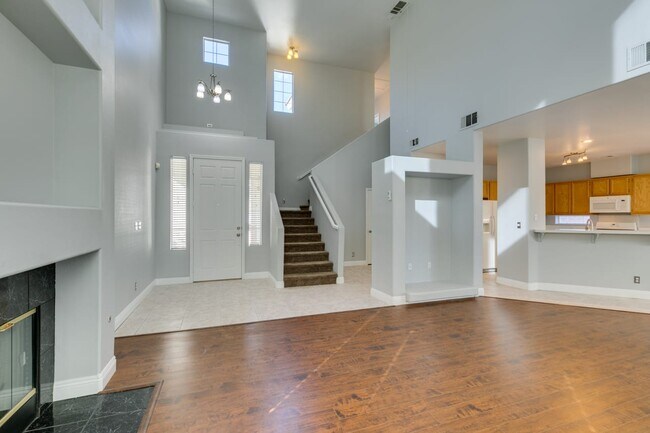 Building Photo - 1707 Millstream Way