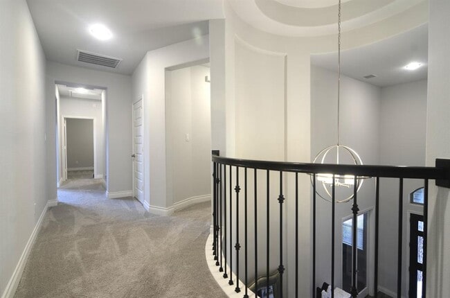 Building Photo - 28907 Ridge Valley Ct