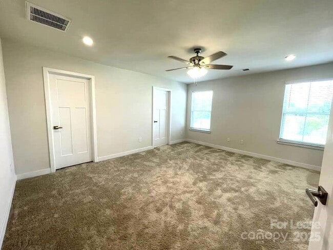 Building Photo - 10476 Dalton Woods Ct NW