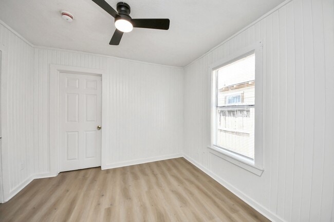 Building Photo - 3804 Lila St