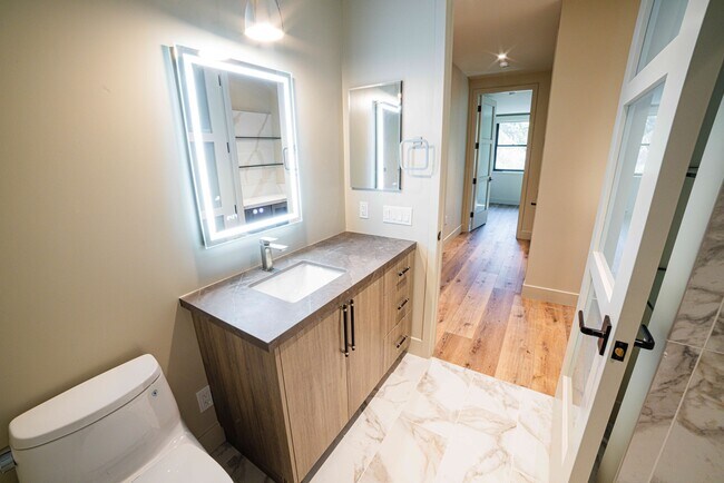 Building Photo - Rhine House Lofts