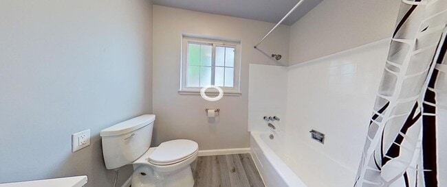 Building Photo - 22565 Norwood Dr