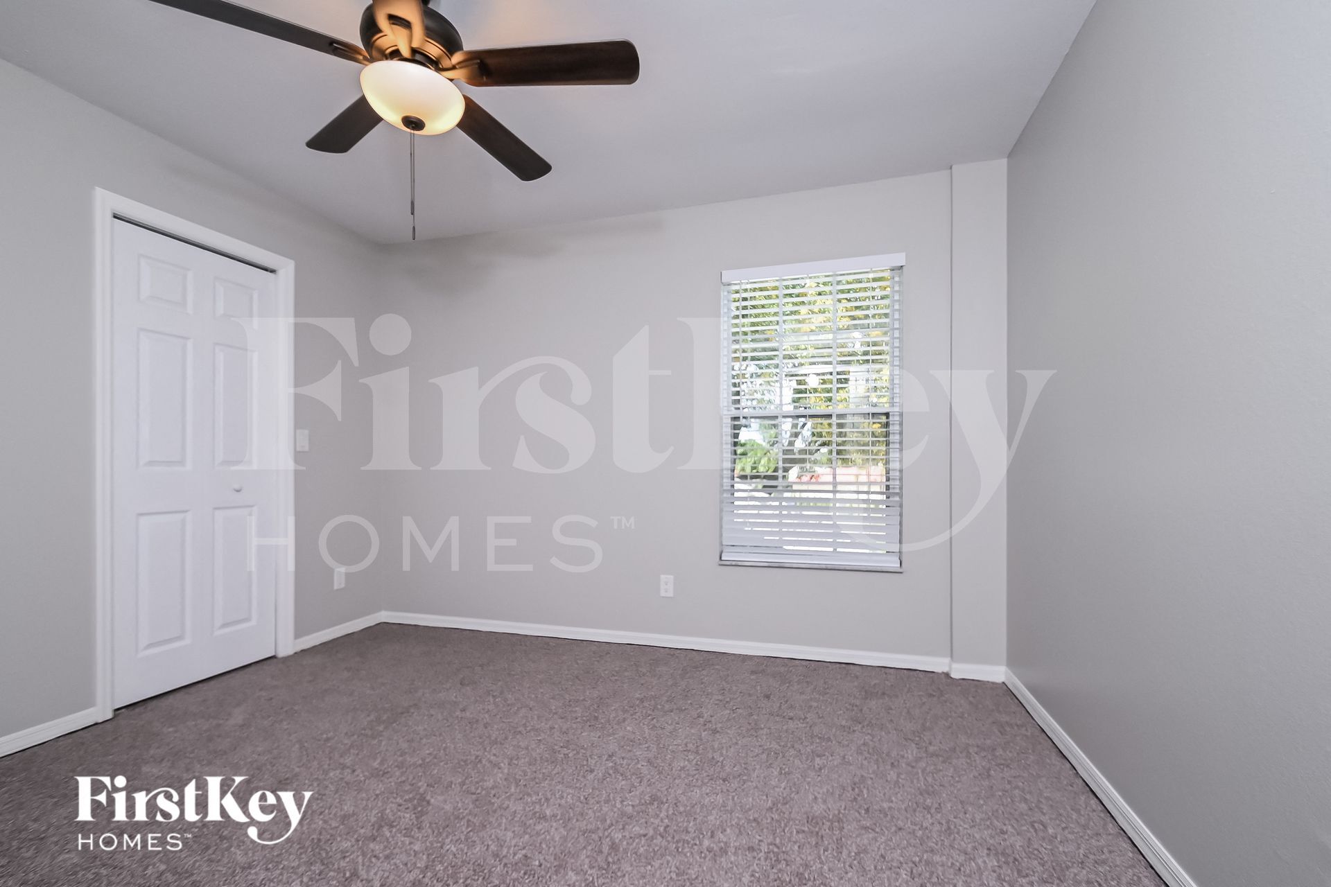 Building Photo - 15 SE 12th Ave