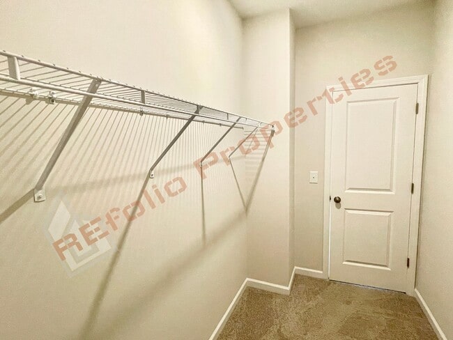 Building Photo - Gorgeous 4 Bedroom, 2.5 Bath House with Office + Loft in Arlington Meadows, Fuquay Varina, April 7!