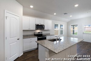 Building Photo - 925 Gerardia Ct