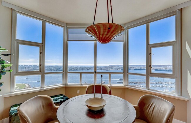 Building Photo - 700 W Harbor Dr