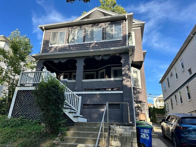 Building Photo - 283 Alewife Brook Pkwy