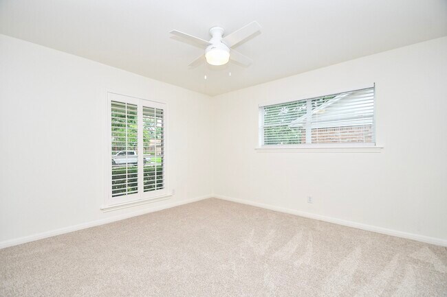 Building Photo - 10035 Ella Lee Ln