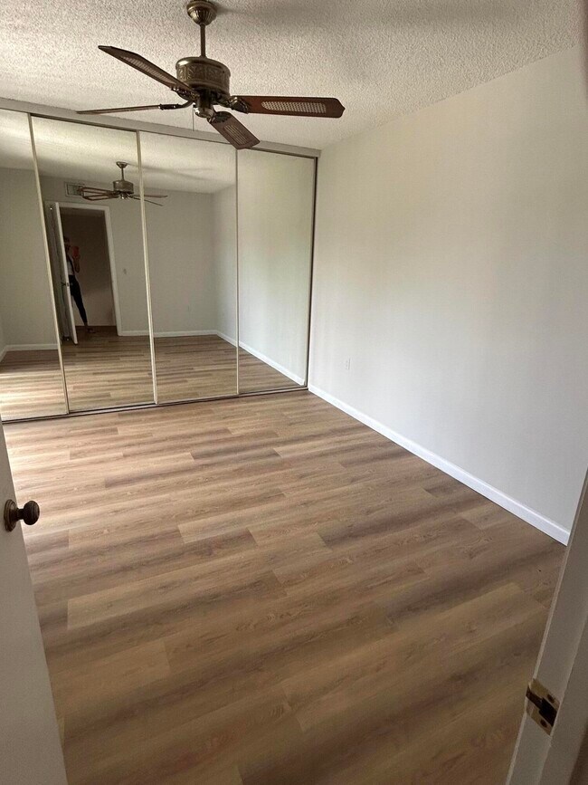 Building Photo - 5510 55th Way