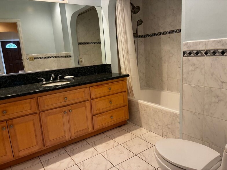 Building Photo - 7946 Hershey St