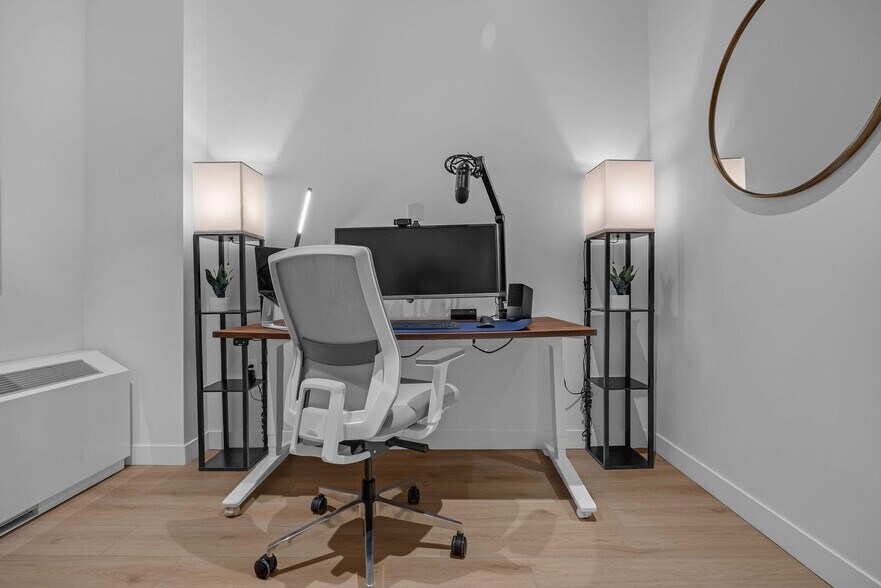 Building Photo - 160 Water St