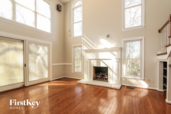 Building Photo - 1363 Mistletoe Ridge Pl NW