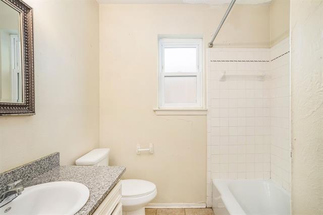 Building Photo - 3416 Denbury Dr