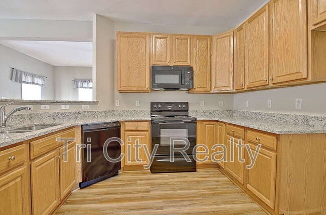 Building Photo - 109 St Albans Way