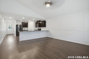 Building Photo - 14251 Geyserite Ave