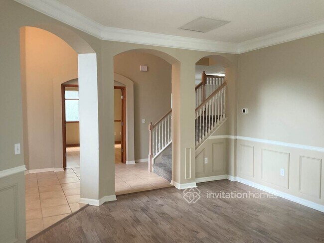 Building Photo - 18221 Sandy Pointe Dr