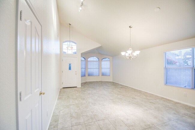 Building Photo - Lakewood 3 Bedroom for Rent!