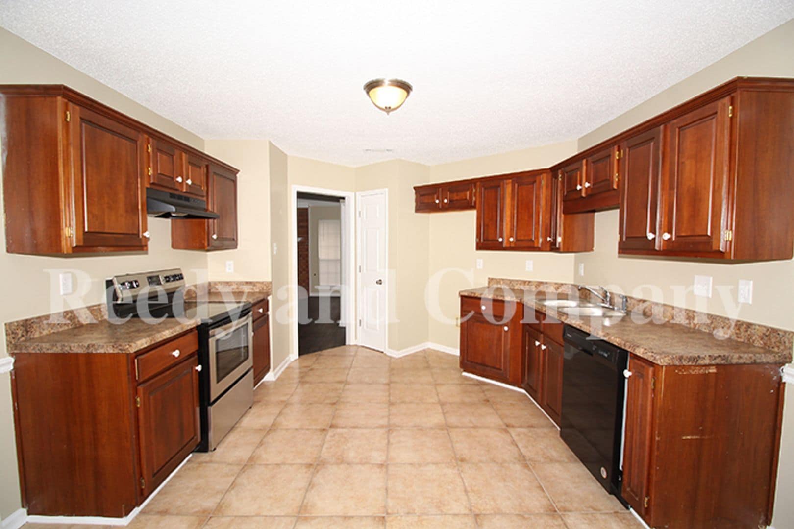 Building Photo - 6612 Dawnhill Rd